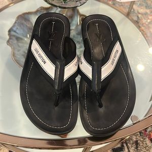 LOUIS VUITTON - LAGOON THONG IN CANVAS Size 9